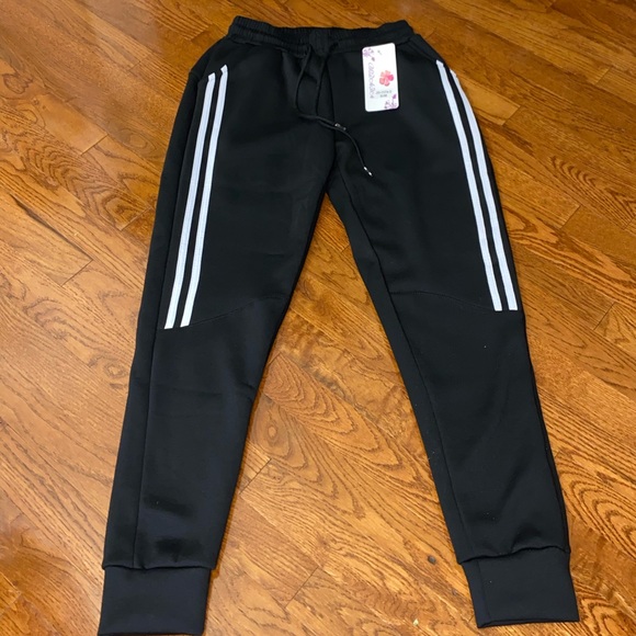 Simple Jogging Lined in Fleece - Picture 7 of 15